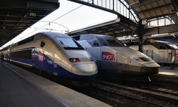 Enerji krizinden etkilenen Fransa enerji tasarrufu için tren seferlerini azaltmaya hazırlanıyor