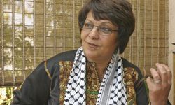 Leyla Halid, Filistinli tutsaklar için açlık grevine başladı