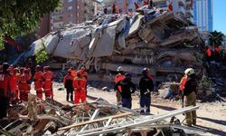 Depremde yıkılan Rıza Bey Apartmanı için güçlendirme tavsiyesi yapılmış 