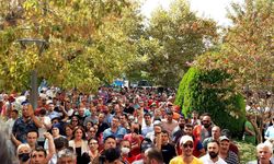 Kadıköy Belediyesi'nde grev kararı: 2 bin 300 işçi 6 gün içinde greve başlıyor, karar asıldı