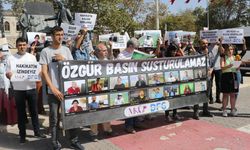 Tutukluluklarının 3. Ayında Kürt gazeteciler için meslektaşları eylemdeydi