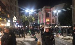 Kadıköy'de kadınlardan gazeteciler ve Fincancı için protesto eylemi