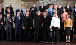 Cumhurbaşkanı Erdoğan Prag'da Avrupa Siyasi Topluluğu toplantısına katıldı
