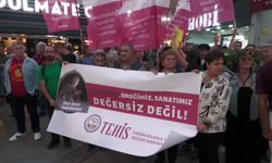 İZMİR'DE 'ONUR ŞENER CİNAYETİ' PROTESTOSU: "GÜVENCESİZ İŞ ORTAMLARI MÜZİSYENLERİN KADERİ OLAMAZ"