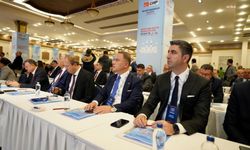 Kartal Belediye Başkanı Yüksel, CHP'nin Belediye Başkanları Çalıştayı'na katıldı