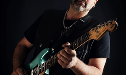 Sanatçılardan, Müzisyen Onur Şener'in öldürülmesine tepki