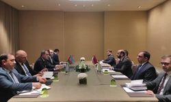 Azerbaycan ve Ermenistan dışişleri barış müzakerelerini görüşmek üzere Cenevre'de bir araya geldi