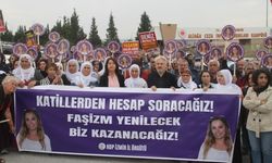 HDP İzmir İl Binasına silahlı saldırı sonucu hayatını kaybeden Deniz Poyraz’ın duruşmasına engelleme:Avukatlar alınmıyor