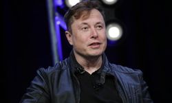 Elon Musk’un serveti eriyor: Tesla’dan 642 milyar dolar, kendi servetinden 140 milyar dolarlık kayıp