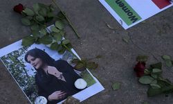 İran Adli Tıp Kurumu'na göre Jina Emini darptan ölmedi