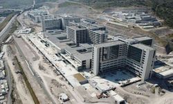 İzmir'deki 5 hastane kapatılacak mı: Bakan Koca'ya soruldu