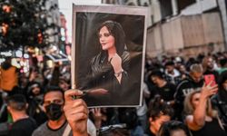 İran'da devam eden protestolarda hayatını kaybedenlerin sayısı 304'e yükseldi