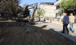 Turgutlu Belediyesi Çamlıca Yolu’nu yeniliyor