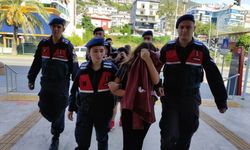 Antalya'da poşete konularak camdan atılan bebeğin annesi 15 yaşında: Paniğe kapıldım
