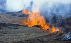 Yer: Hawaii... Dünyanın en büyük yanardağında patlama
