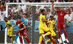Açılış maçını kaybeden Katar, Dünya Kupası tarihine geçti