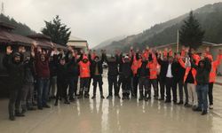 İşten çıkarılan 243 maden işçisi oturma eylemi başlattı