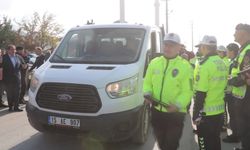 Burdur’da polis ve jandarmadan 'kış lastiği' denetimi