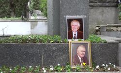 Eski DİSK Genel Başkanı Abdullah Baştürk, mezarı başında anıldı