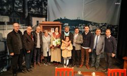 Ayvalık Belediye Tiyatrosu’ndan Mübadelenin 100. Yılına Özel Oyun