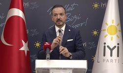 Kürşad Zorlu’dan, "Erdoğan'ın 3. kez adaylığı" açıklaması