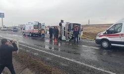 Niğde-Kayseri yolunda otobüs kazası: 1 kişi hayatını kaybetti, 30 kişi yaralandı