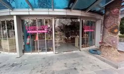 Samsun Büyükşehir Belediyesi, “Kadına Dair Her Şey” dükkanının kapısına kilit vurdu