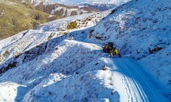 Sason’da kardan kapanan grup yolu ulaşıma açıldı