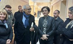 Ataol Behramoğlu 'Cumhurbaşkanına Hakaret' davasında beraat etti