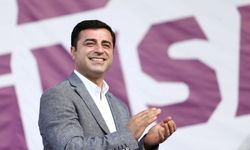 Demirtaş: Kılıçdaroğlu'na hayırlı olsun, kendisini HDP'ye de bekliyoruz