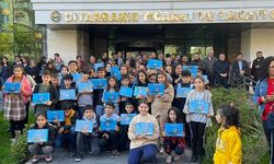 Diyarbakır Ticaret Odası'ndan Kürtçe ders seçen öğrencilere 500 tablet