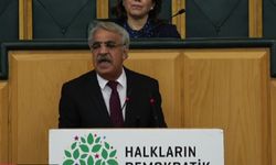 HDP Eş Genel Başkanı Sancar: 7 Haziran'da tek kuruş olmadan yaptık, şimdi de saldıranlara büyük kaybettireceğiz