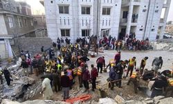 Pakistan'da ölü sayısı 87'ye yükseldi