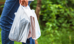 KKTC’de plastik poşet yasaklandı