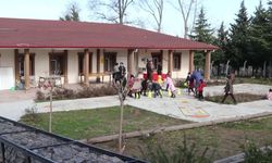Atakum Belediyesi, Doğa Bilimleri Köyü'nde depremzede çocukları ağırlıyor