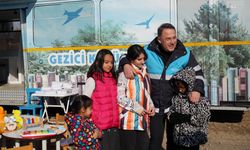 Beylikdüzü Belediyesi, çadır kentte çocuklar için yaşam merkezi kurdu