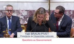Fransa Ulusal Meclisi'nde Türkiye ve Suriye'deki depremlerde hayatını kaybedenler için 1 dakikalık saygı duruşu