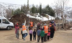 Hempa Çocuk Derneği, depremzede çocuklara yönelik psiko-sosyal destek atölyeleri düzenliyor
