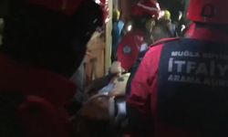 Muğla Büyükşehir ekipleri, Hatay'da enkazın altından 15 kişi çıkardı