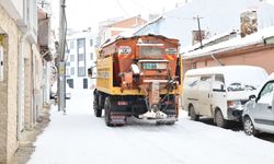 Tepebaşı Belediyesi’nden kar yağışı sonrası hızlı müdahale