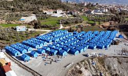 Hatay’da 1500 kişilik çadır kent kuruluyor: Çadırlar 5'er kişilik