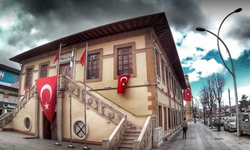 AKP'li belediyeden 898 bin TL'lik lokum ihalesi