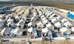 SOHR: Suriye’de depremzede kampında 100’den fazla kişi zehirlendi