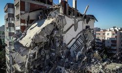 Türkiye’deki depremde şimdiye dek 6 bin 100 Suriyeli sığınmacı hayatını kaybetti