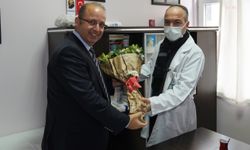 Beylikdüzü Belediye Başkanı Çalık, sağlık çalışanlarının bayramını kutladı