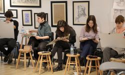 Çankaya Belediyesi, Turan Erol Sanat Atölyesi'nde gençleri sınava hazırlıyor 