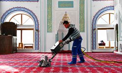 Fethiye Belediyesi Ramazan ayı öncesinde camilerde temizlik çalışmasına başladı