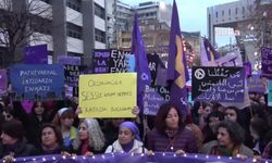 Kadınlar Ankara’da 17. ‘Feminist Gece Yürüyüşü’ eylemi yaptı