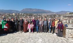 Safranbolu Belediyesi’nden depremzedeler için kent turu