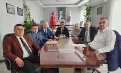Birleşik Kamu-İş Konfederasyonu Genel Başkanı Mehmet Balık, milletvekili adaylığı için görevinden ayrıldı